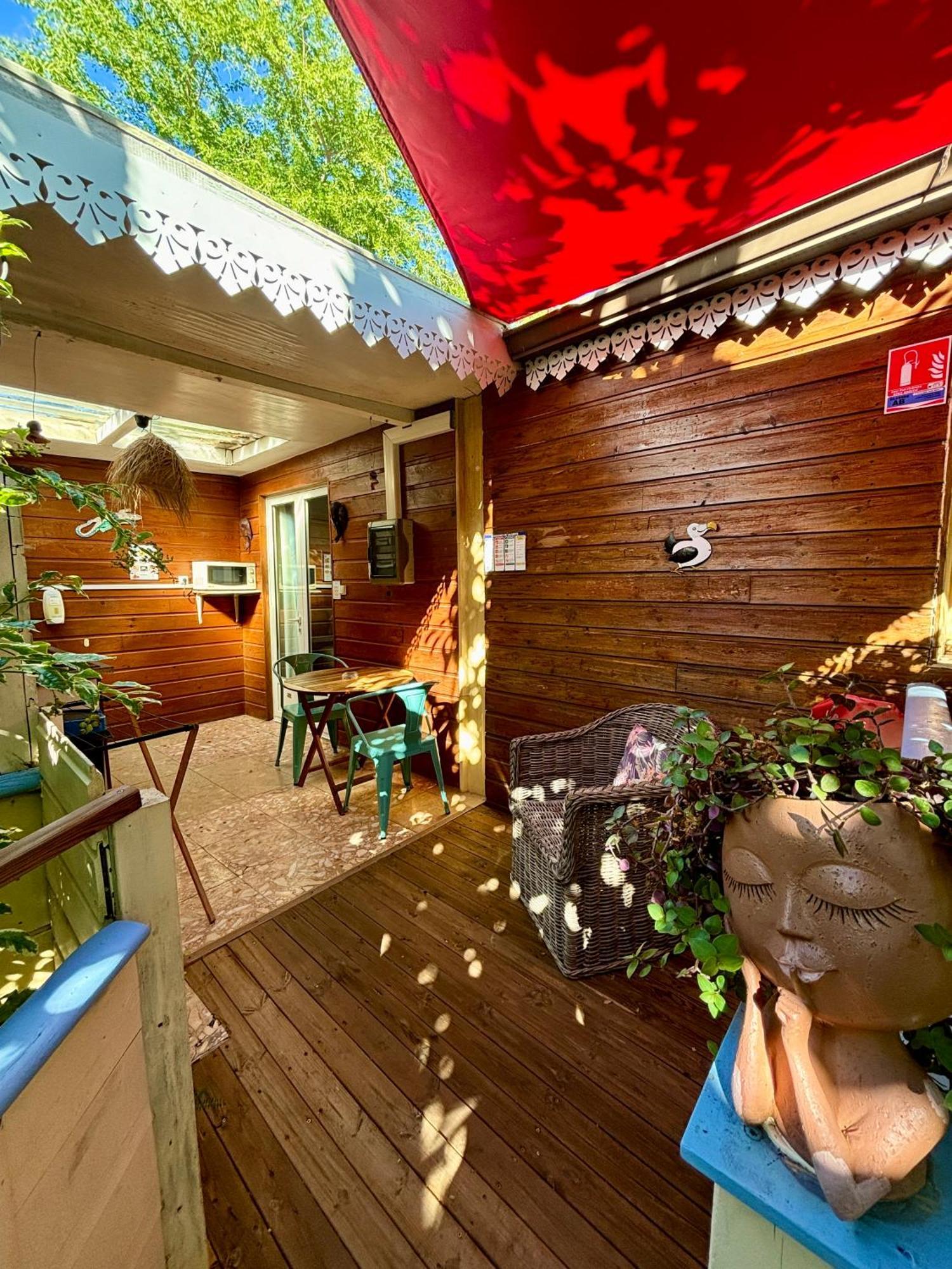 Hotel Coco Island Сен-Жиль-ле-Бен Екстер'єр фото